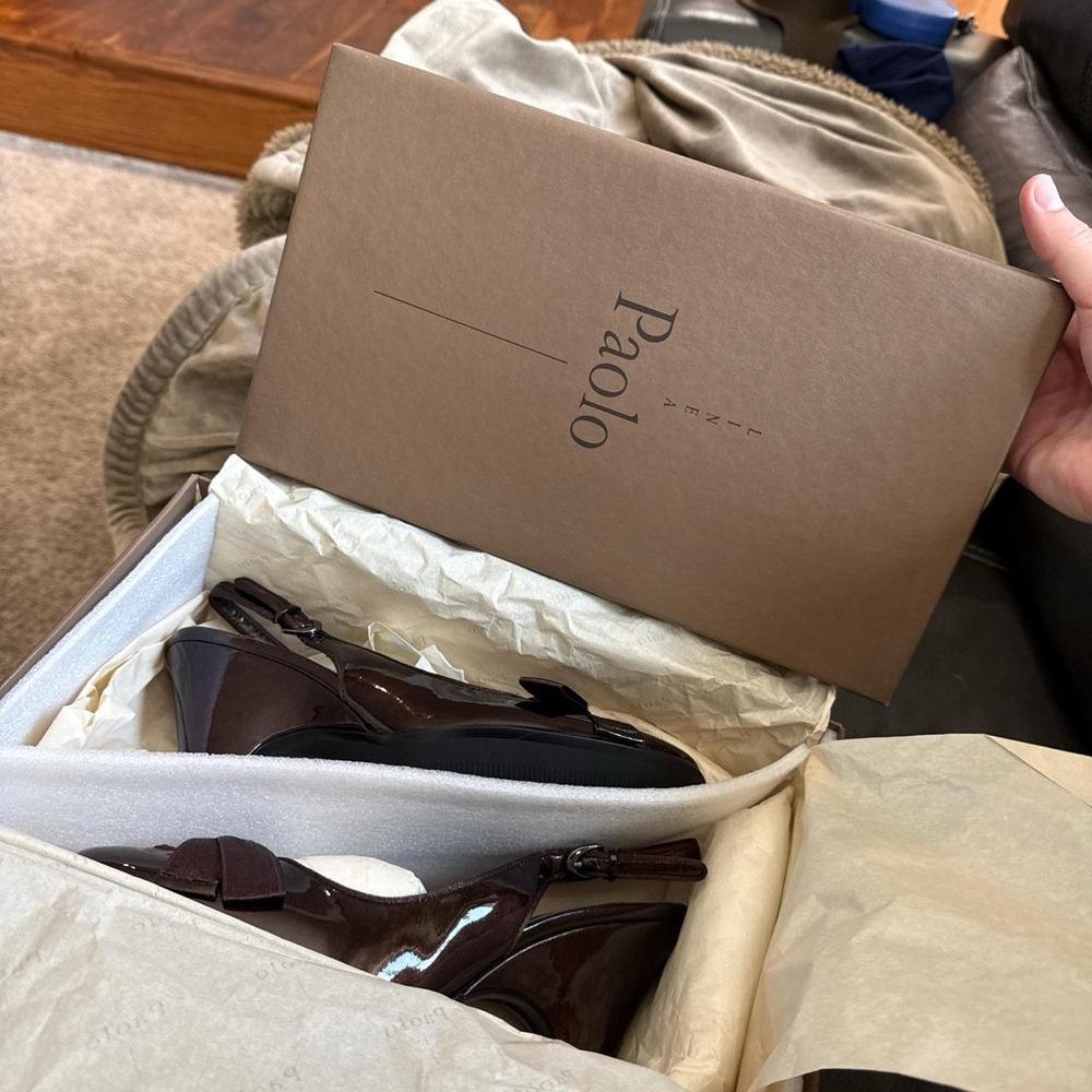 Paolo Dark Brown Patent Leather Pumps